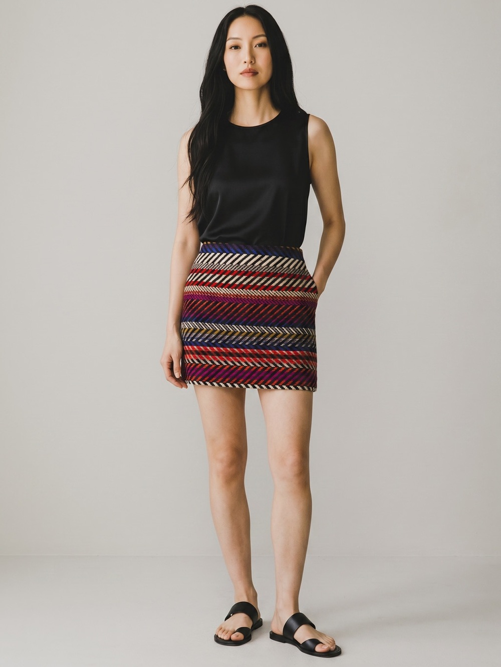 Trina Turk Mini Skirt‎ Size 4 Geometric Print Lined Tailored Chic Multicolor
